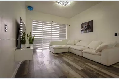 2721 Ocean Club Blvd #303, Hollywood, FL 33019 - Photo 2