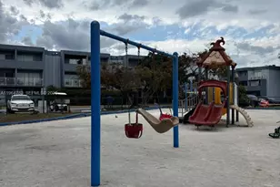 9365 Fontainebleau Blvd, Miami, FL 33172 - Photo 34