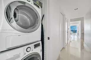 6799 Collins Ave, Miami Beach, FL 33141 - Photo 22