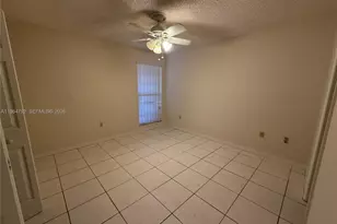 106 SW 96th Ct, Miami, FL 33174 - Photo 6