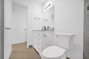 820 E Cypress Ln, Pompano Beach, FL 33069 - Photo 54