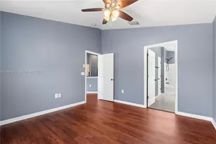 6708 Eagle Feather Dr, Riverview, FL 33578 - Photo 14