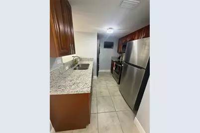 1955 NW 5th Pl #13, Miami, FL 33136 - Photo 10