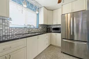 7121 Wilson St, Hollywood, FL 33024 - Photo 10