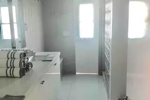 17521 SW 93rd Ave, Palmetto Bay, FL 33157 - Photo 10