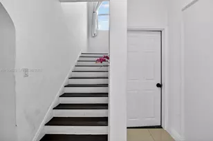 1680 NW 22nd Ct, Miami, FL 33125 - Photo 30