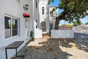 1680 NW 22nd Ct, Miami, FL 33125 - Photo 28