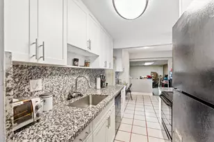 5601 NW 18th St, Lauderhill, FL 33313 - Photo 2