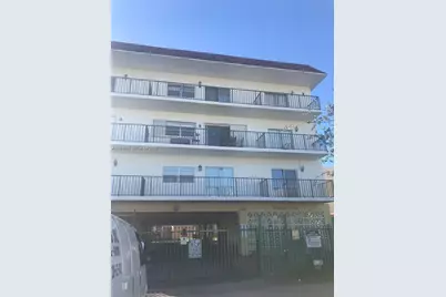 1960 Marseille Dr #305, Miami Beach, FL 33141 - Photo 1