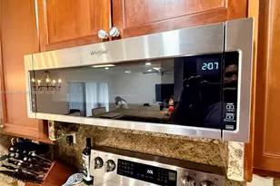 9717 N New River Canal Rd, Plantation, FL 33324 - Photo 58