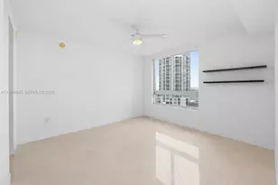 90 SW 3rd St, Miami, FL 33130 - Photo 6