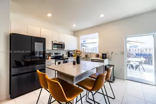 12208 NW 23rd Ct, Miami, FL 33167 - Photo 4