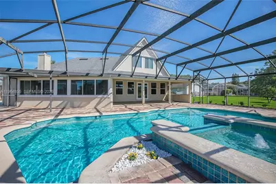 1785 Lisa Ln, Kissimmee, FL 34744 - Photo 2