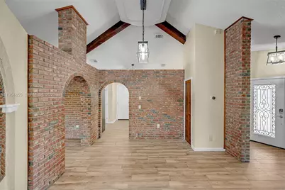 1785 Lisa Ln, Kissimmee, FL 34744 - Photo 10