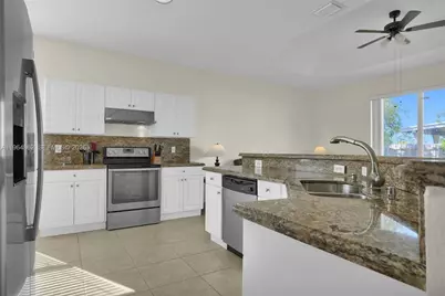 1492 NE 40th Ave, Homestead, FL 33033 - Photo 14