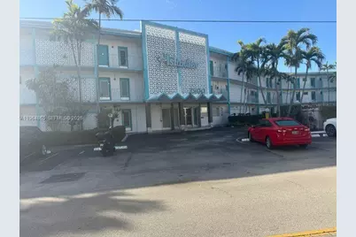 2500 Diana Dr #107, Hallandale Beach, FL 33009 - Photo 12