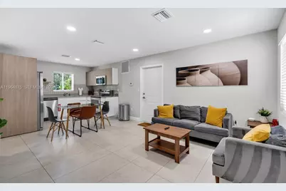 507 NW 8th Ave  #2, Fort Lauderdale, FL 33311 - Photo 4