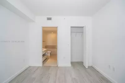 55 SW 9th St #2108, Miami, FL 33130 - Photo 10