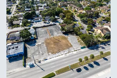 1410 NW 119th St, Miami, FL 33167 - Photo 2