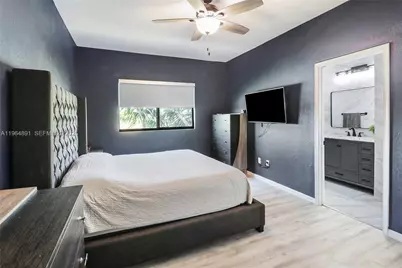 4204 N Dixie Hwy #2, Oakland Park, FL 33334 - Photo 14