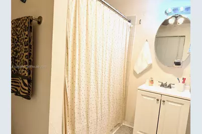 295 SW 9th St, Dania Beach, FL 33004 - Photo 30