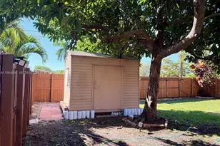 295 SW 9th St, Dania Beach, FL 33004 - Photo 40