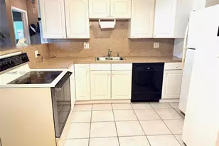 295 SW 9th St, Dania Beach, FL 33004 - Photo 14