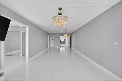 20379 W Country Club Dr #2234, Aventura, FL 33180 - Photo 8