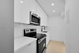 1000 West Ave, Miami Beach, FL 33139 - Photo 8