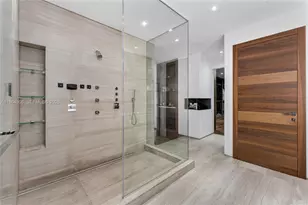 528 Lakeview Ct, Miami Beach, FL 33140 - Photo 48