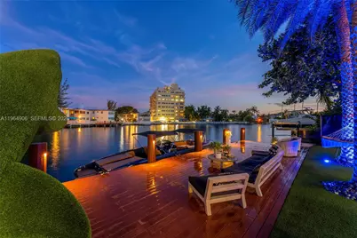 528 Lakeview Ct, Miami Beach, FL 33140 - Photo 4