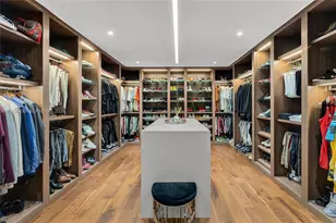 528 Lakeview Ct, Miami Beach, FL 33140 - Photo 46