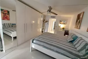 3375 N Country Club Dr, Aventura, FL 33180 - Photo 20