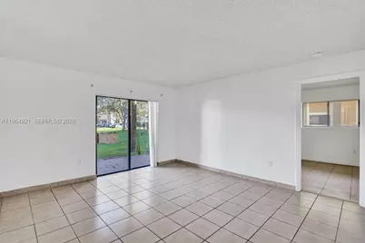 351 Palm Way #108, Pembroke Pines, FL 33025 - Photo 14