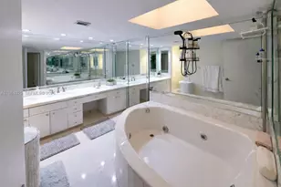 19707 Turnberry Way, Aventura, FL 33180 - Photo 14