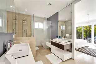 1662 Diplomat Dr, Miami, FL 33179 - Photo 38