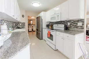 16711 Collins Ave, Sunny Isles Beach, FL 33160 - Photo 20