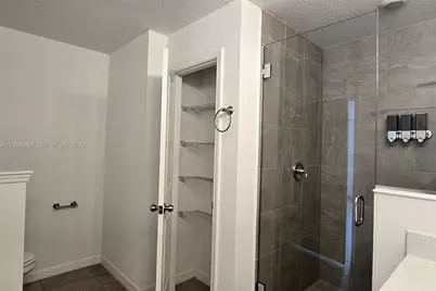 742 Langboat Dr, Davenport, FL 33896 - Photo 32