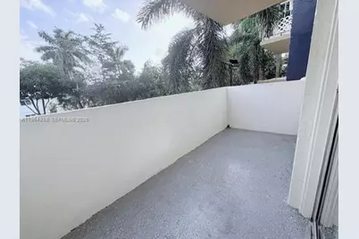 4550 NW 9th St #218E, Miami, FL 33126 - Photo 4