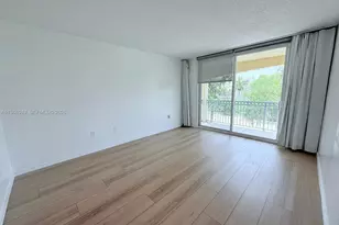 201 Golden Isles Dr, Hallandale Beach, FL 33009 - Photo 6