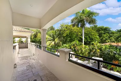 2715 Cordova St, Coral Gables, FL 33134 - Photo 32