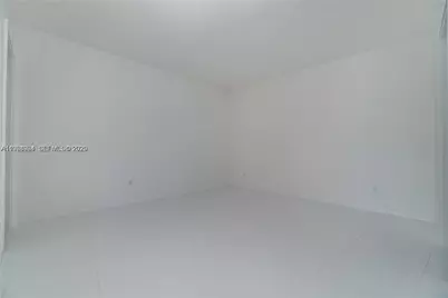851 NE 1st Ave #4911, Miami, FL 33132 - Photo 14