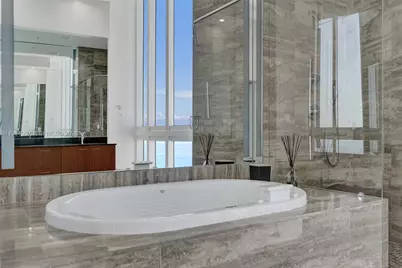15901 Collins Ave #4301, Sunny Isles Beach, FL 33160 - Photo 32