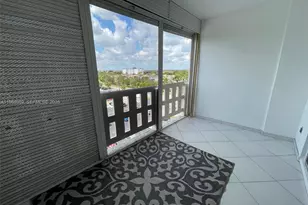 4330 Hillcrest Dr, Hollywood, FL 33021 - Photo 4