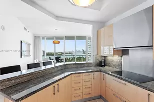100 S Pointe Dr, Miami Beach, FL 33139 - Photo 4