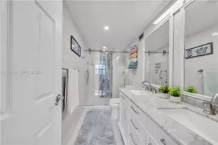 2501 S Ocean Dr, Hollywood, FL 33019 - Photo 30