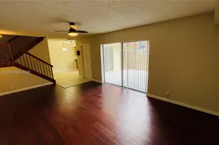 709 NW 98th Cir, Plantation, FL 33324 - Photo 6