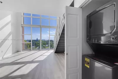 244 Biscayne Blvd #436, Miami, FL 33132 - Photo 12
