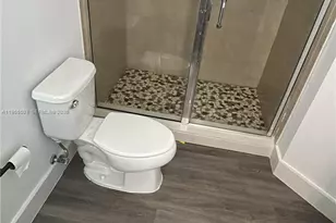 11625 NW 87th Ln, Doral, FL 33178 - Photo 26