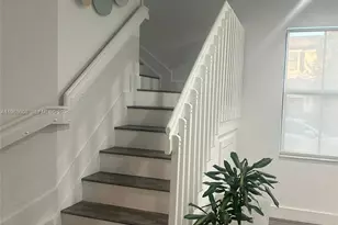 11625 NW 87th Ln, Doral, FL 33178 - Photo 6